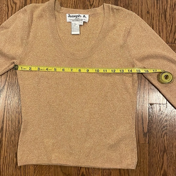 Joseph A gold 3/4 length sleeve silk scoop neck sweater size small - Picture 7 of 8